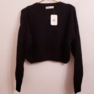‼️NWT Elodie black knit crop in size XL‼️
